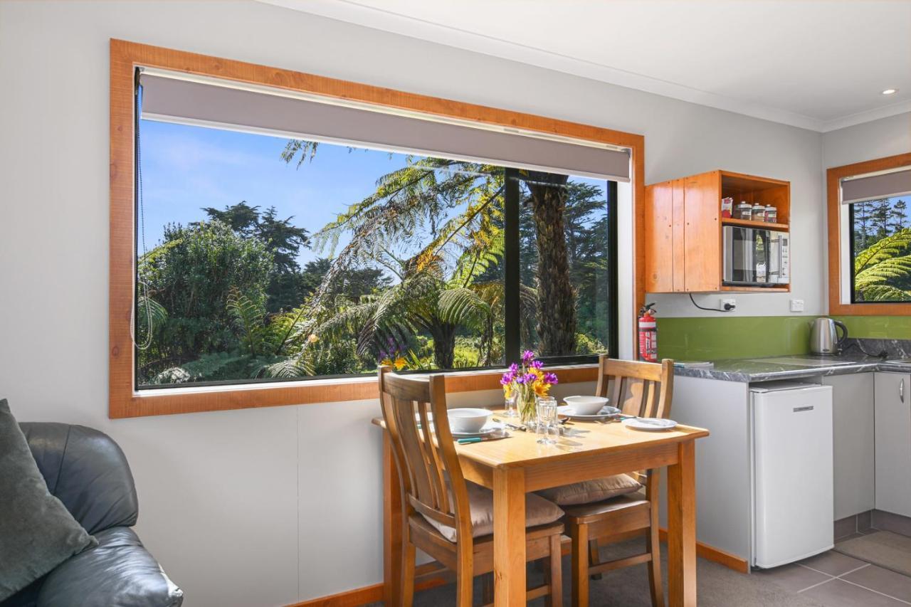 Upepo - The Garden Room - Cape Foulwind Studio Exterior photo