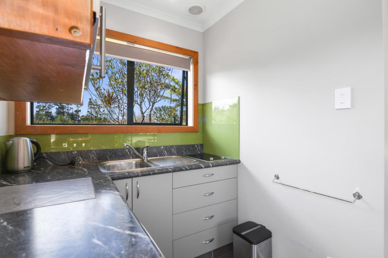 Upepo - The Garden Room - Cape Foulwind Studio Exterior photo